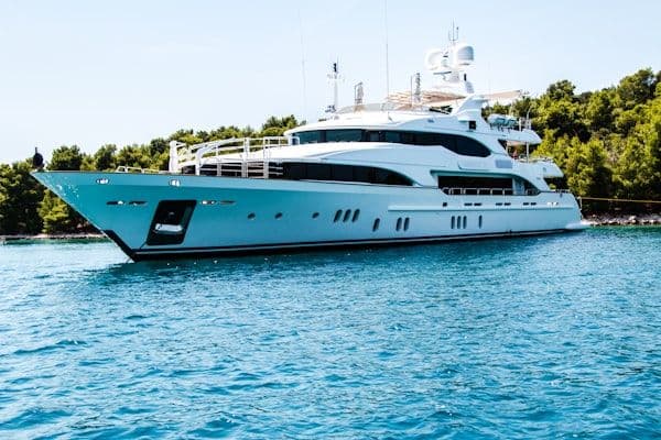 Benetti Oasis 40M